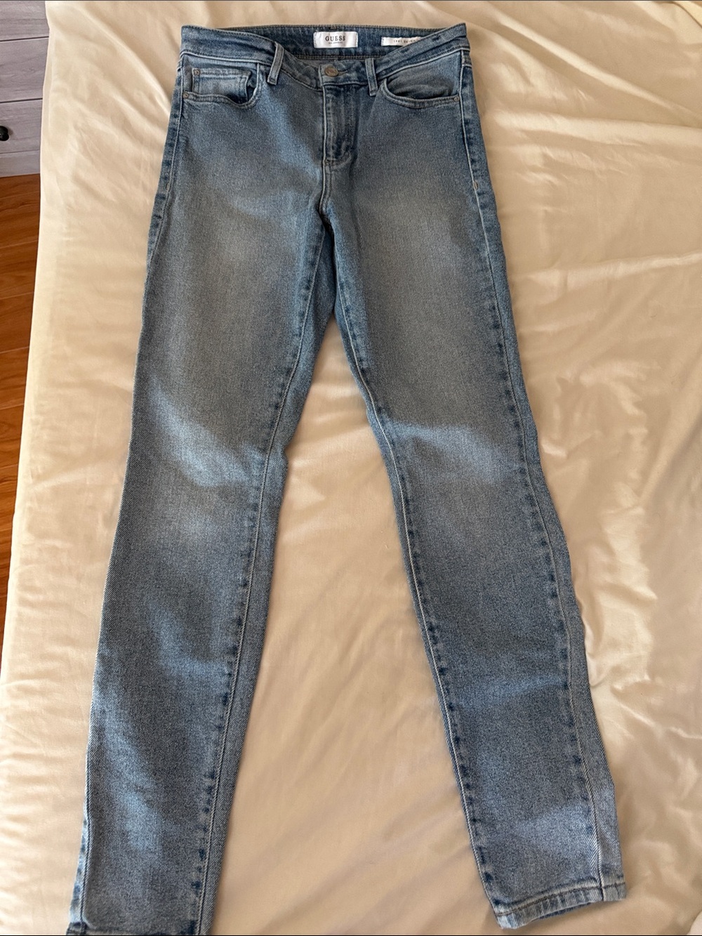 Guess JLO 2018 campaign high waisted skinny 1981 jeans size 28